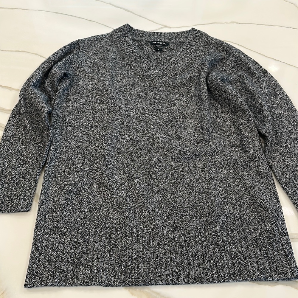 Wool/Cashmere Athleta Tunic in Gray